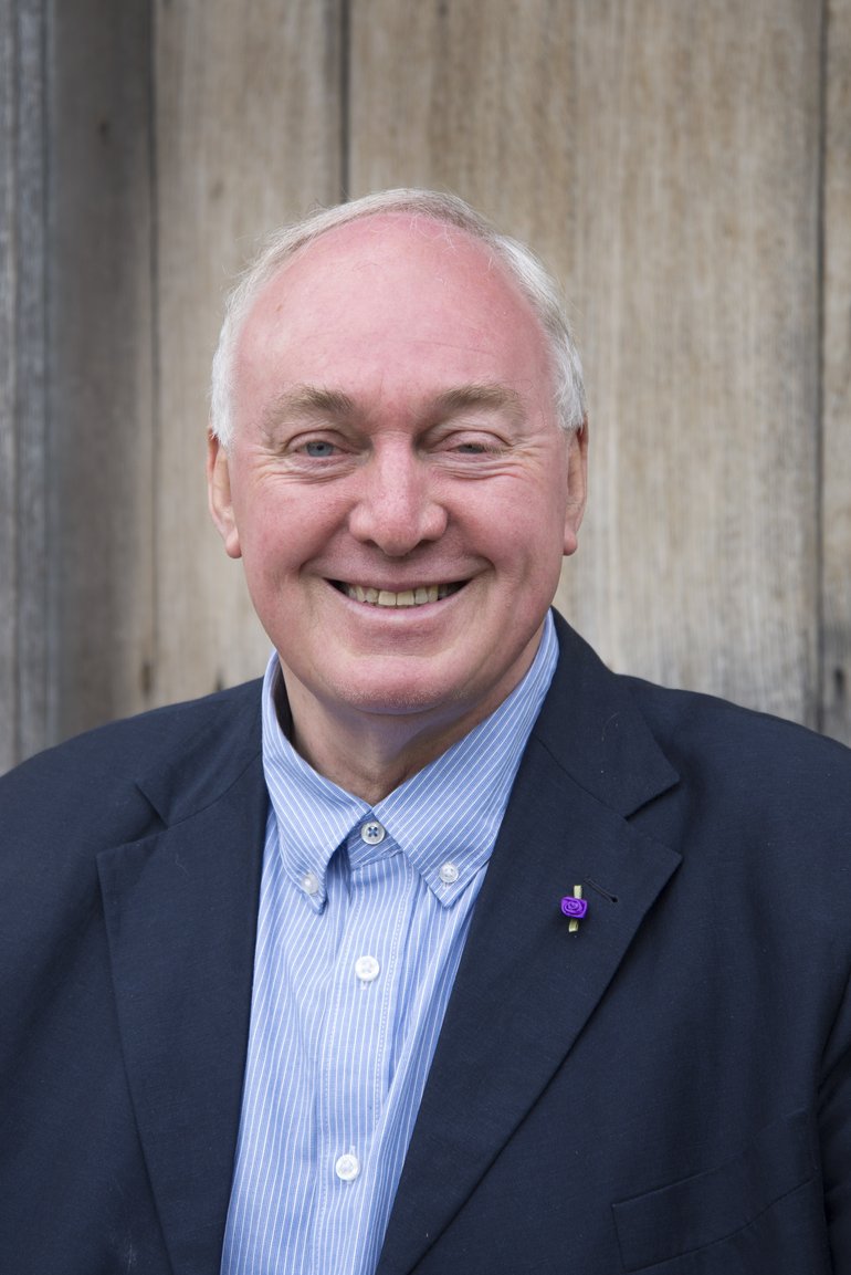 Colin Bennett